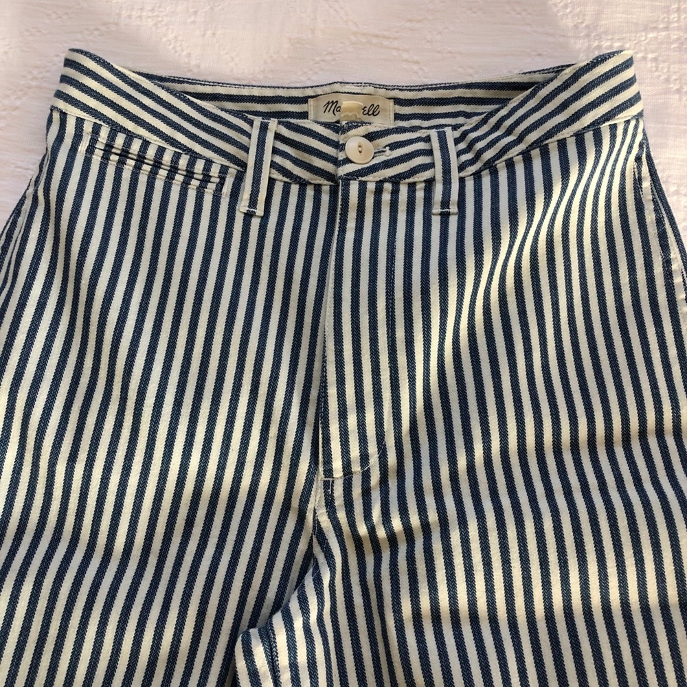 Madewell Blue and White Striped Wide-Leg Jeans - Picture 2 of 4